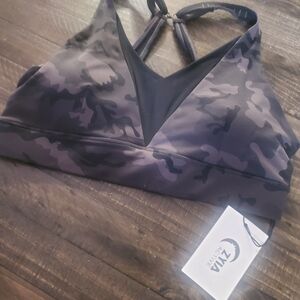 ZYIA Active Wear Camouflage Set